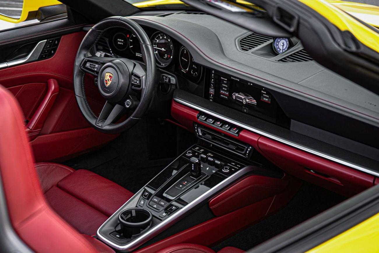 بورش 911 Carrera 4S 3.0L (380 HP) Convertible