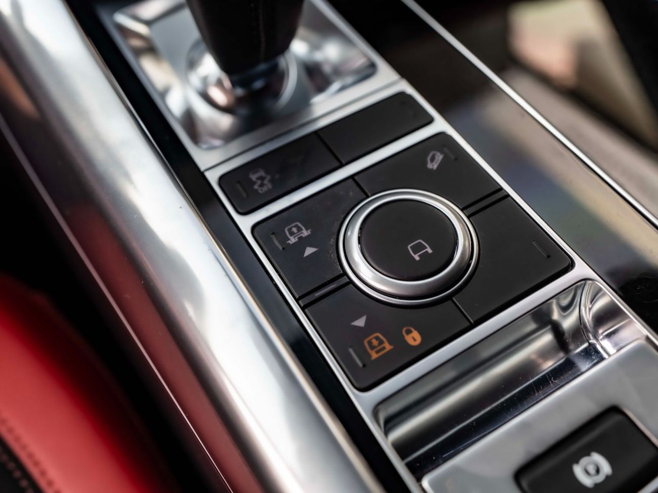 لاند روفر رينج روفر سبورت HSE Dynamic 5.0L (510 HP)