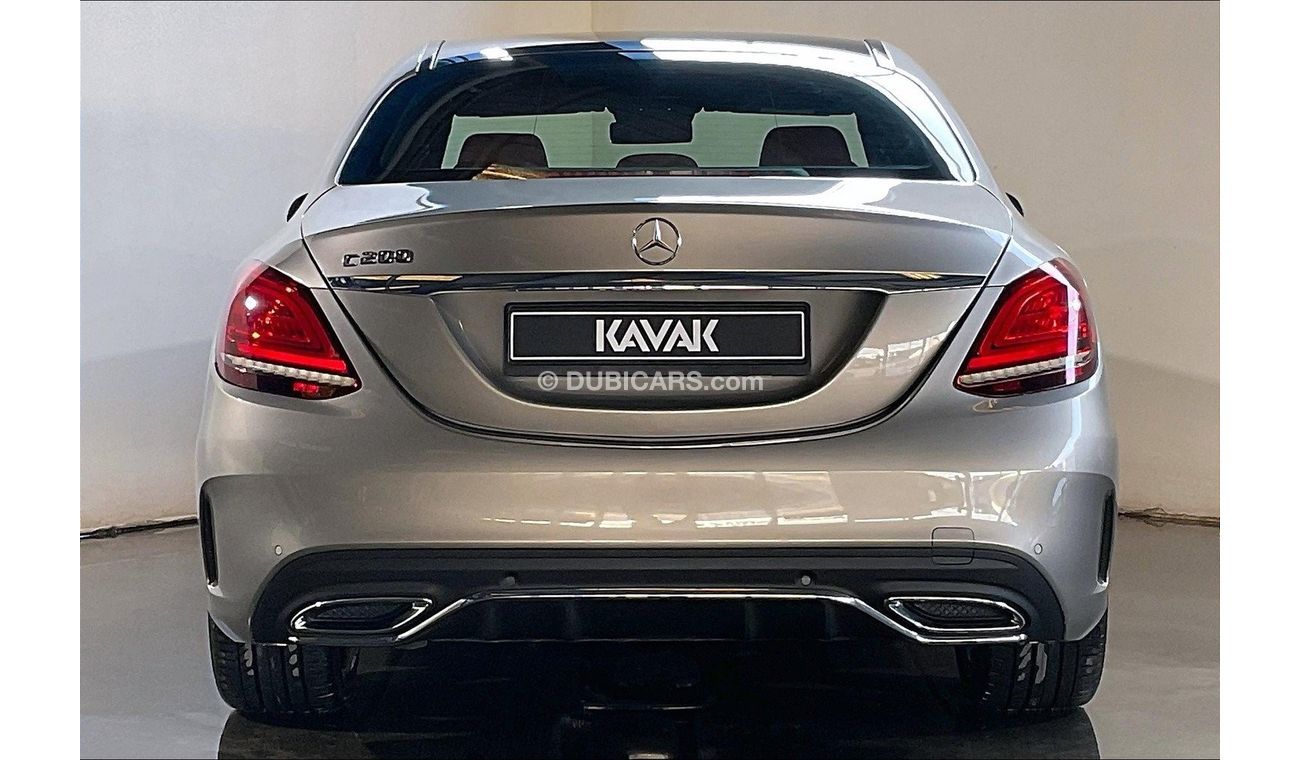 مرسيدس بنز C 200 Premium (AMG Line)