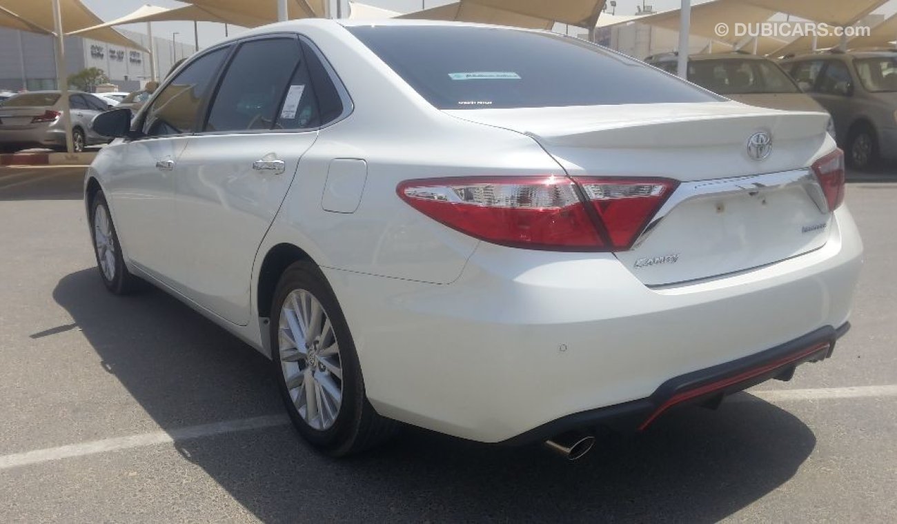 Toyota Camry Limited