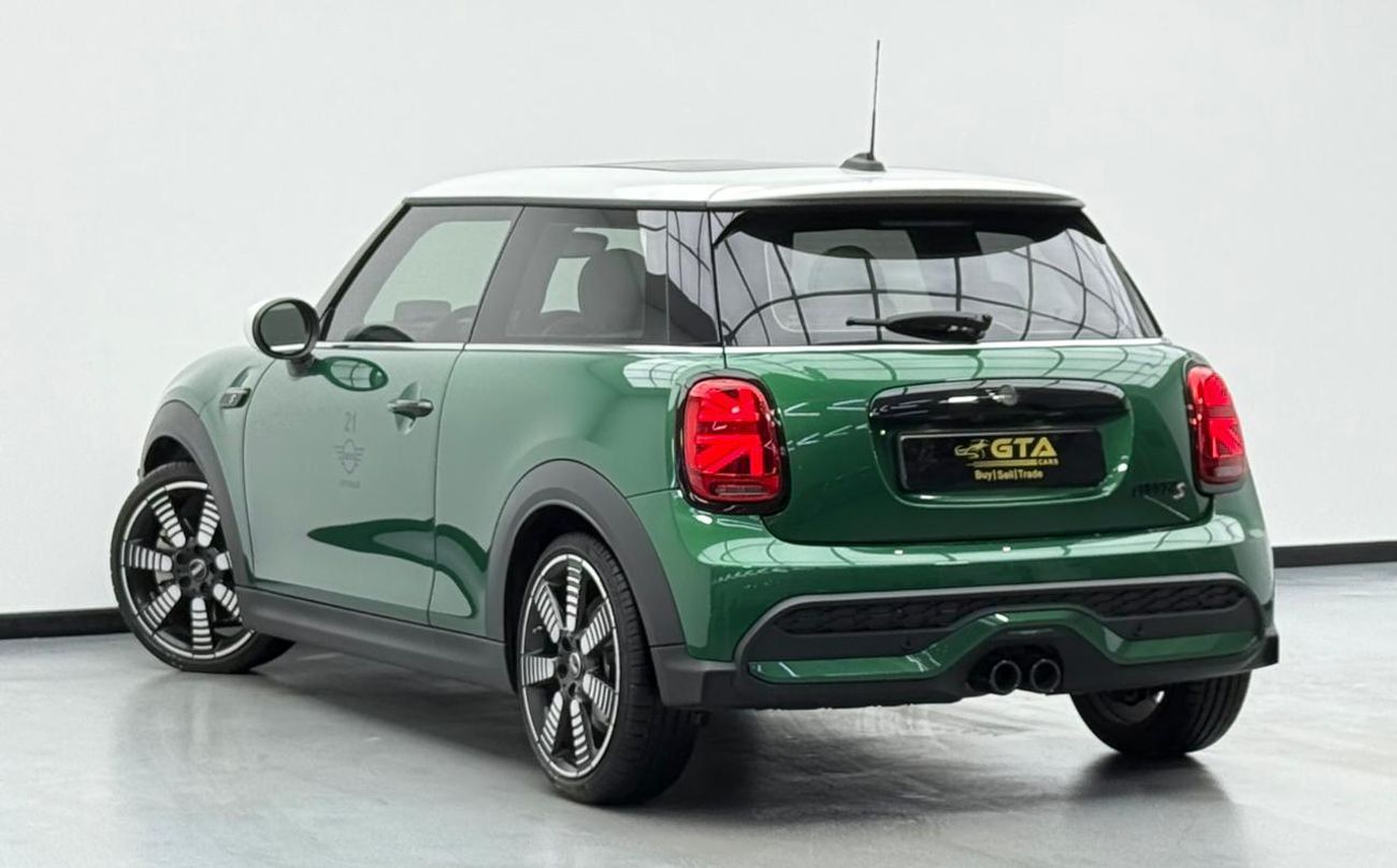 ميني كوبر S 2.0L (4 Seater) 2023 MINI Cooper S, Warranty, 2026 MINI Service Pack, Very Low Km, Fully Loaded, G