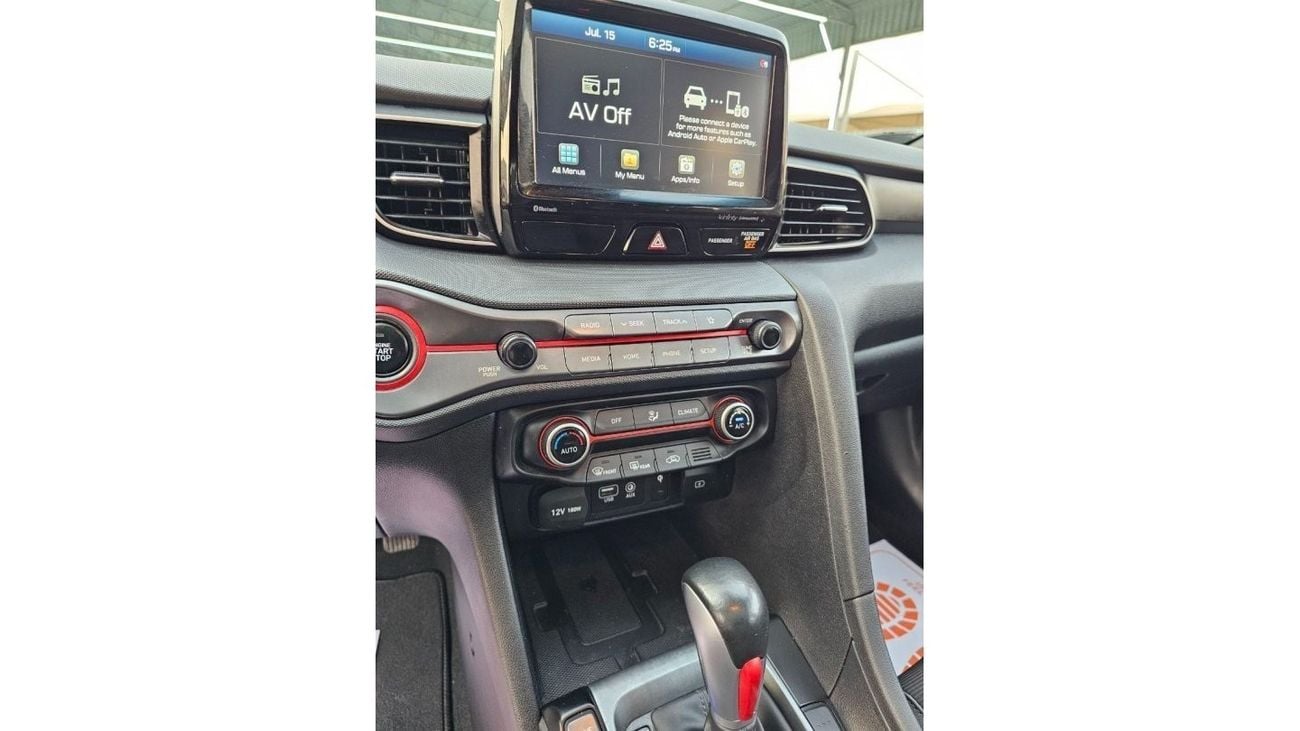 Hyundai Veloster Std