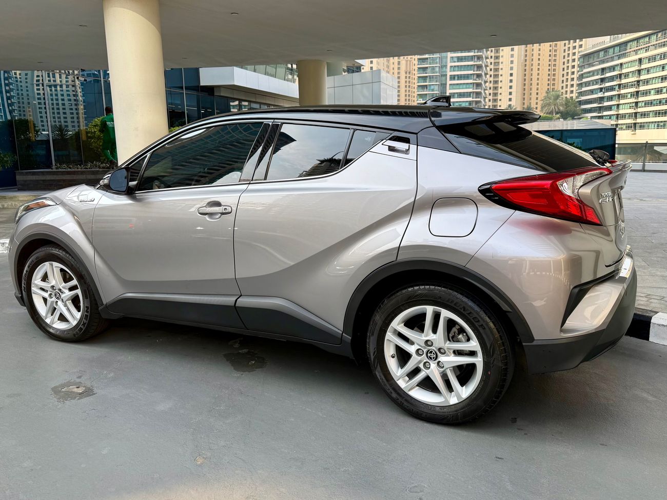 تويوتا CHR VX 1.8L (96 HP)