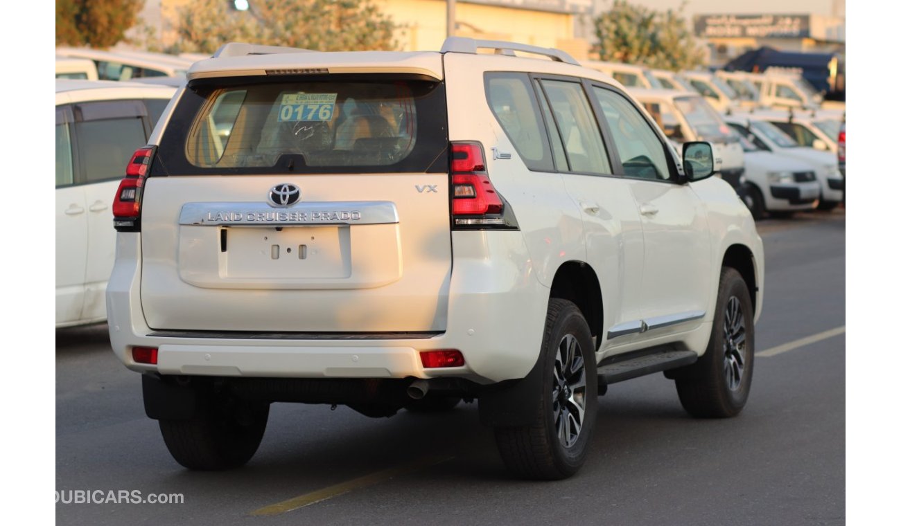 Toyota Prado VX 2.7,SUNROOF, 2 ELECTRIC SEAT ,LEATHER SEAT,SEAT HEATING AND COOLING MODEL 2023, PETROL,SPARE DOWN