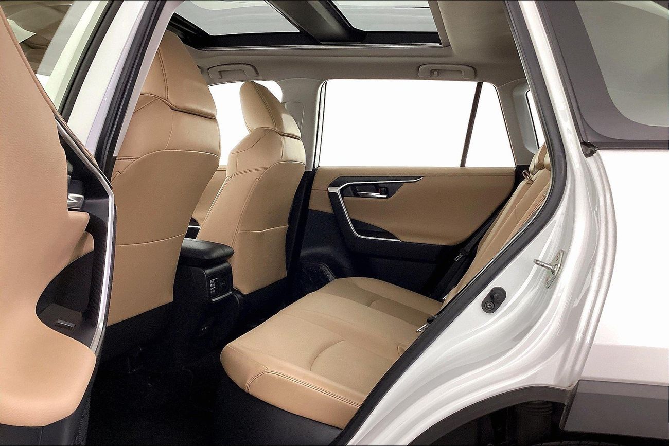 تويوتا راف ٤ VXR HEV | شامل الضمان | 0 ﺪﻔﻋﺓ ﺃﻮﻟﻯ