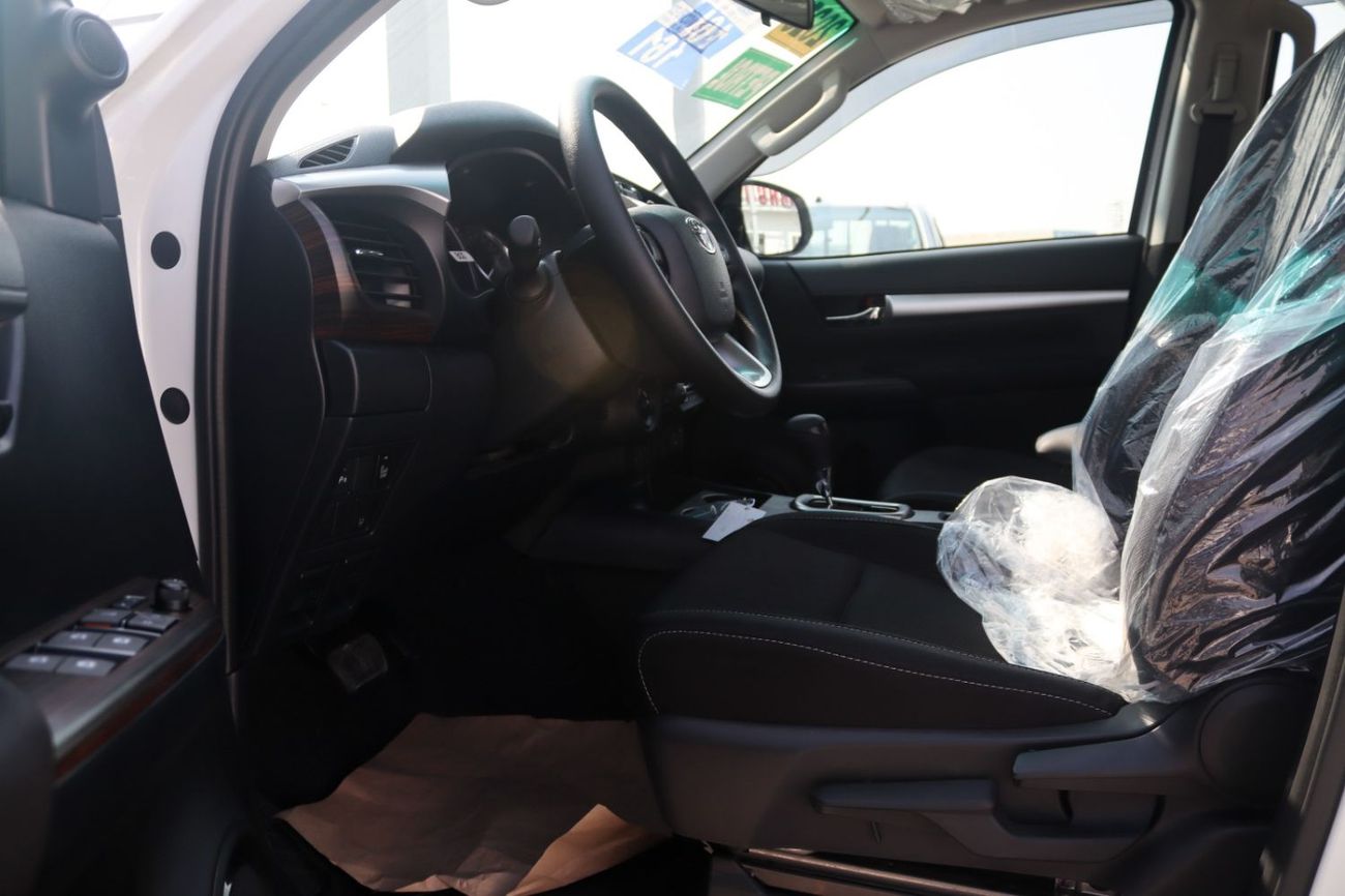Toyota Hilux 2025 TOYOTA HILUX 4.0 V6 TRD LINE **EXPORT ONLY**التصدير فقط خارج الخليج**