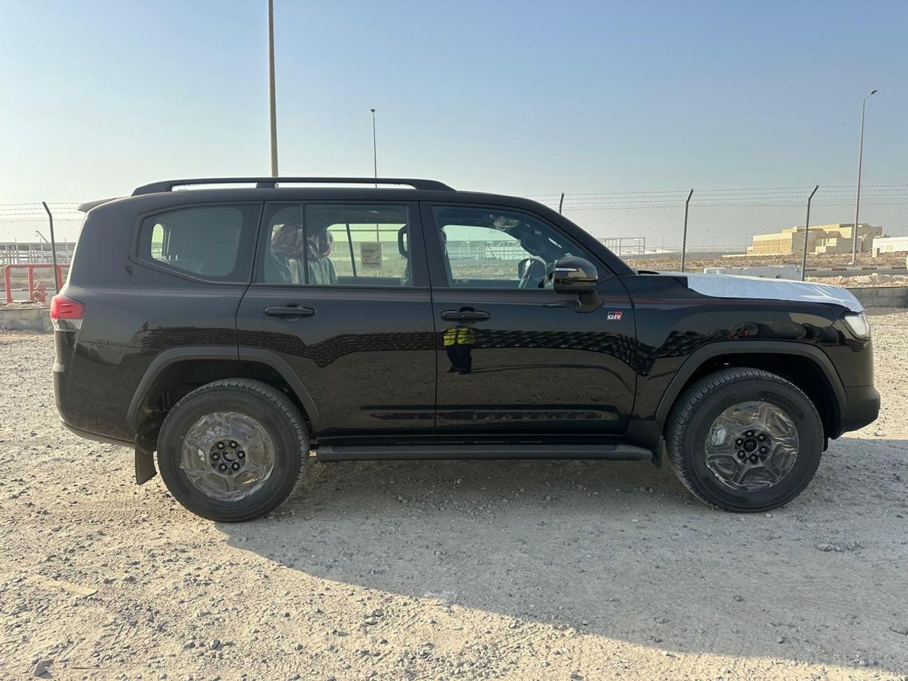 Toyota Land Cruiser GR SPORT GR 3.5L, LEATHER SEAT, RADAR, MONITORS, FULL OPTION - MODEL 2025