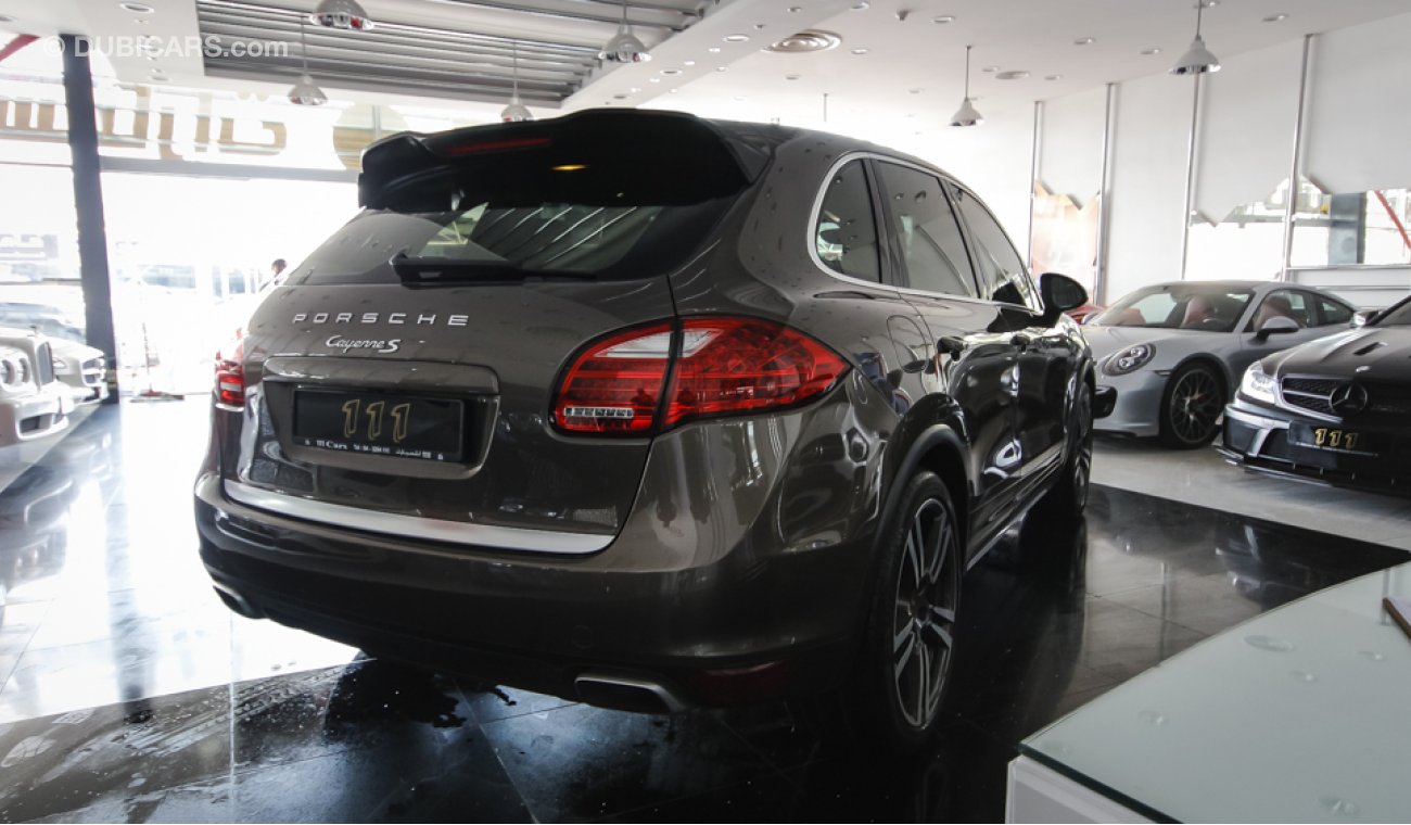 Porsche Cayenne S