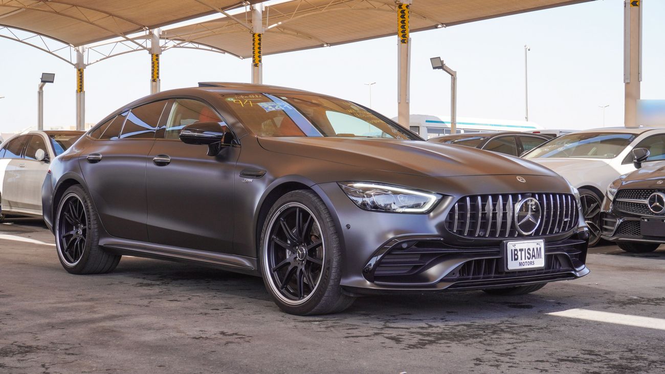 مرسيدس بنز ايه ام جي جي تي 53