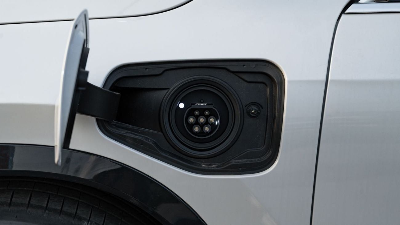 BMW iX1 2025 | BMW IX1 EDRIVE25L X DESIGN PACK