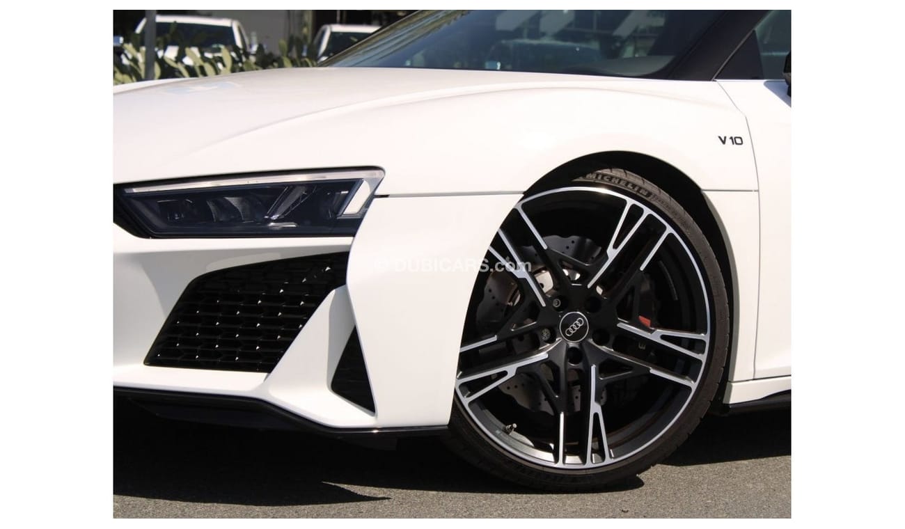 Audi R8 Spyder V10 RWD The Legend Of Audi AND last V10 Engine