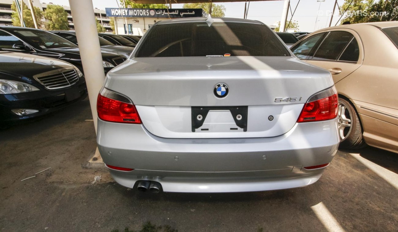 BMW 545 i