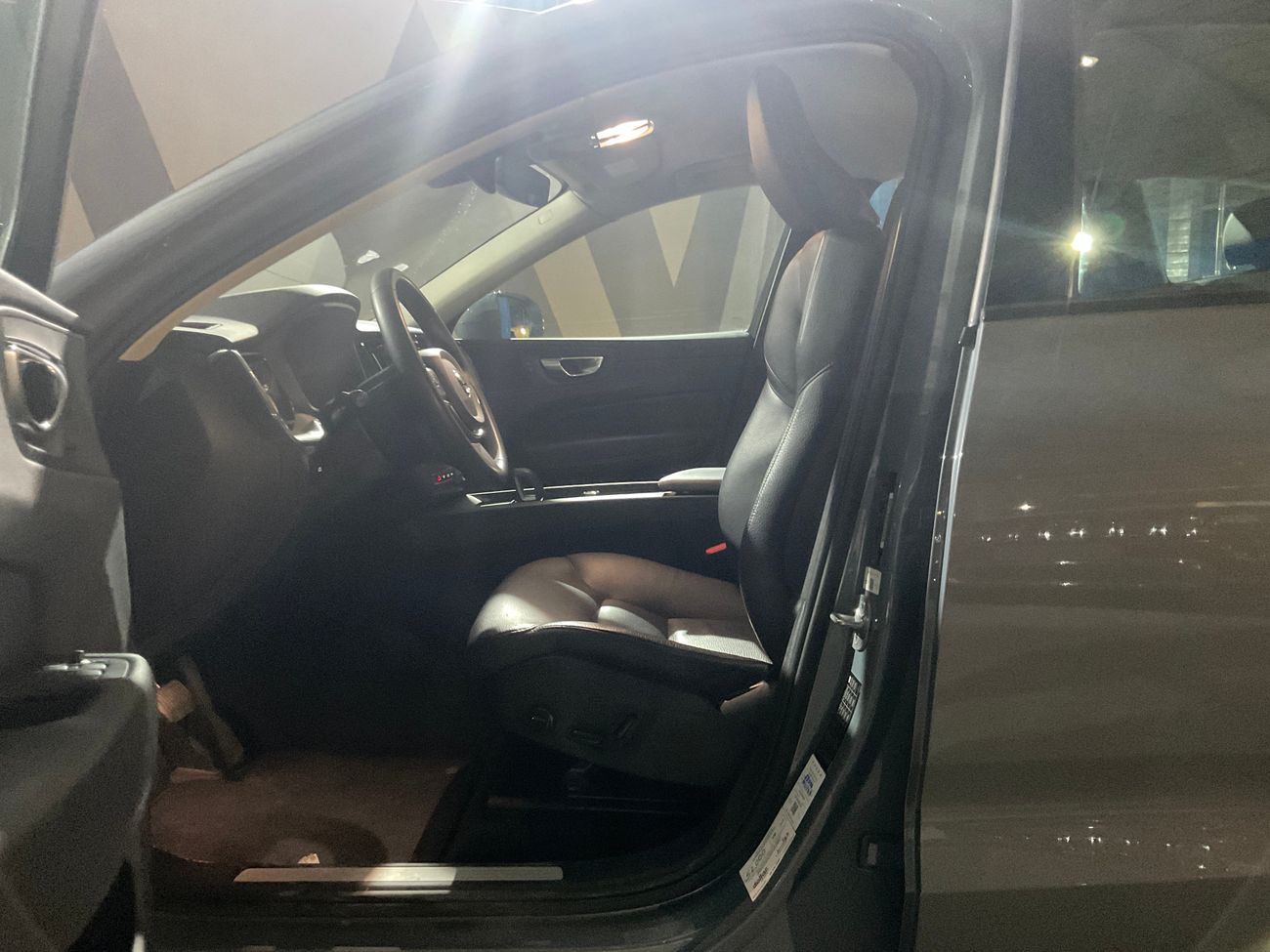 Volvo XC60 B5 Core | Guaranteed Warranty | 0 Down Payment