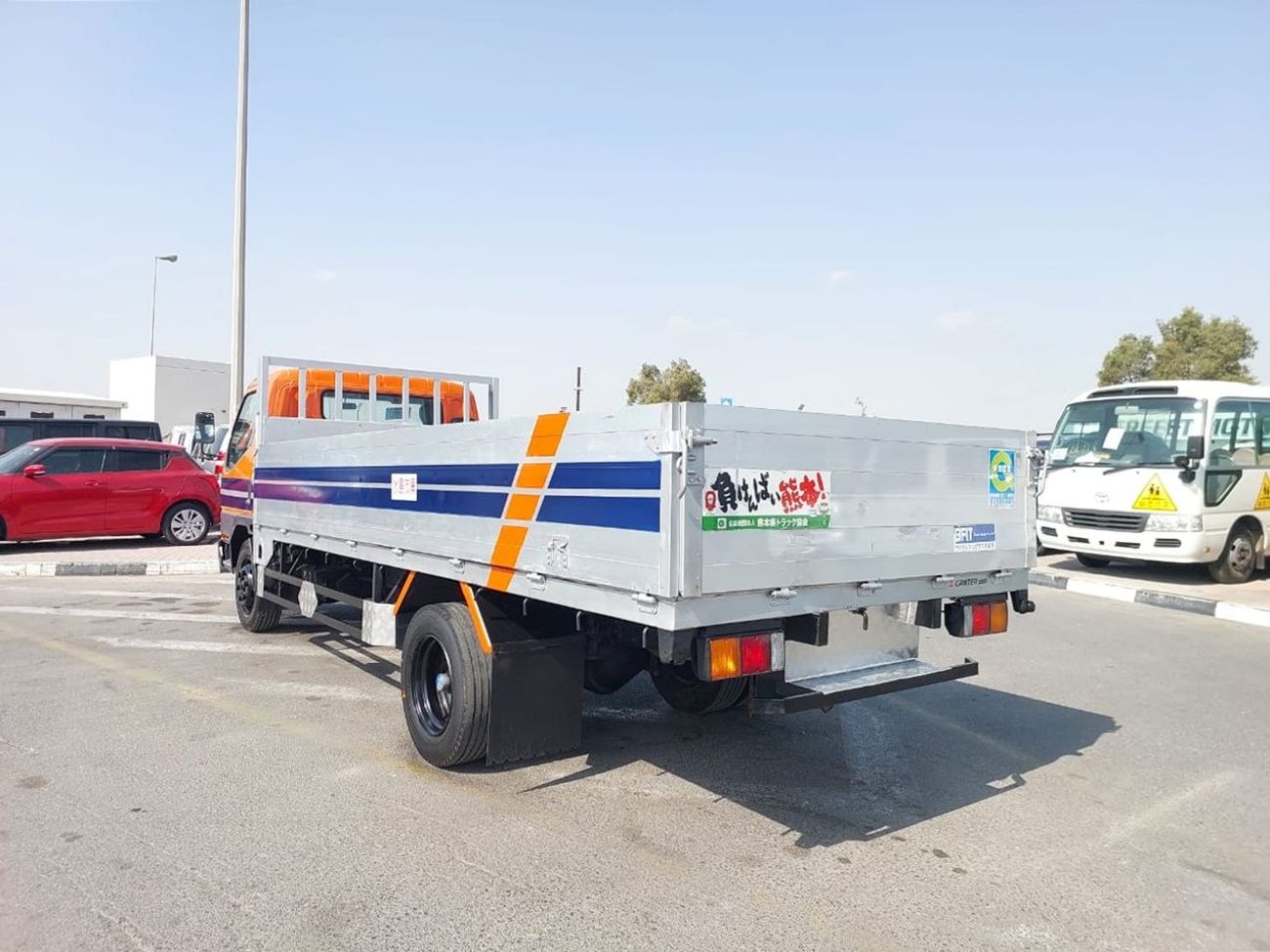 Mitsubishi Fuso Canter MITSUBISHI CANTER ALUMINIUM BODY TRUCK RHD 2003 MODEL 3.9 L DIESEL MANUAL(PM40295)