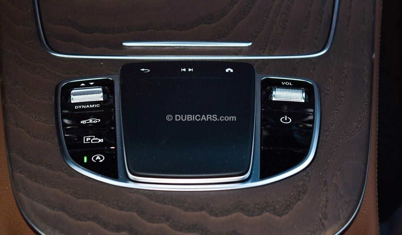 Mercedes-Benz E200 Mercedes-Benz E200 2022 EXPORT PRICE