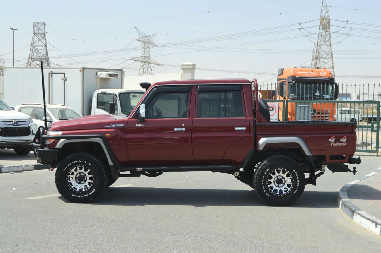 تويوتا لاند كروزر بيك آب Double cabin 4.5L, perfect inside and outside