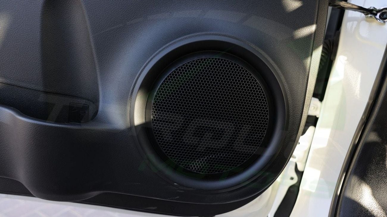 Toyota Hilux ( Only For Export ) 2026 Toyota Hilux SR5 Double Cabin 4x4 2.7L GCC BRAND NEW