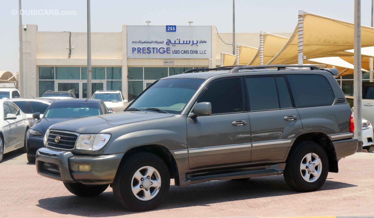 Toyota Land Cruiser VXR V8 5.7L