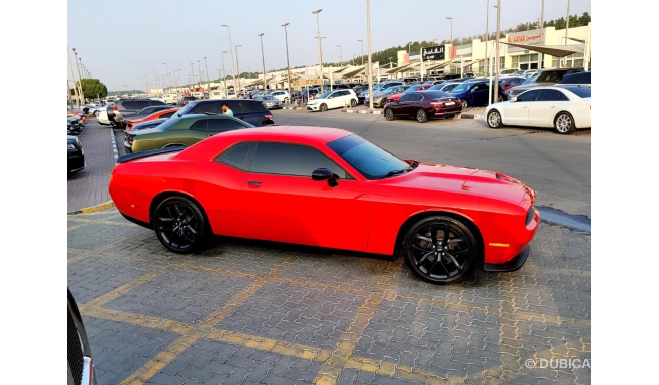 Dodge Challenger SXT For sale