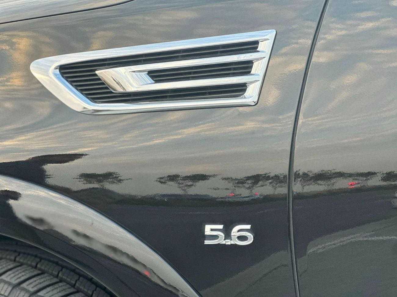 إنفينيتي QX80 LIMITED