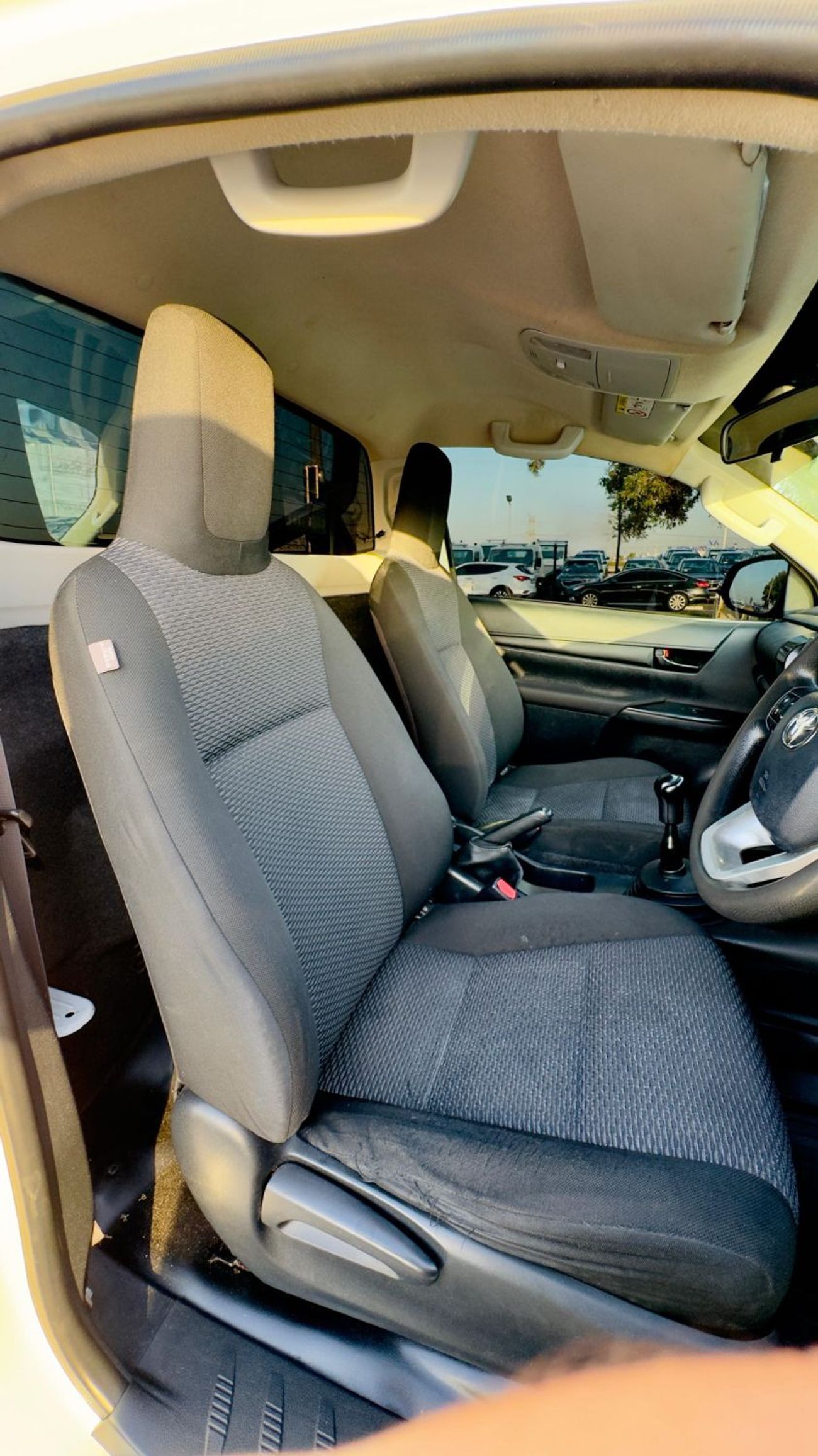 Toyota Hilux SINGLE CABIN PICKUP | 2.4L DIESEL ENGINE | 2016 | RHD | PREMIUM BULL BAR | METAL ROLL BAR | MANUAL T