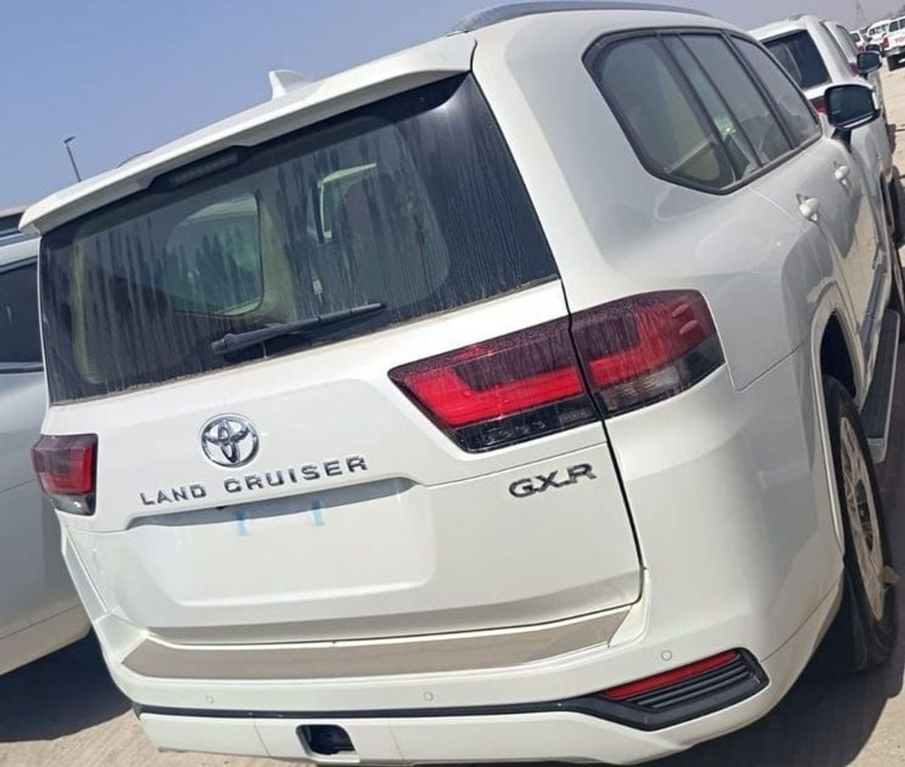 تويوتا لاند كروزر 2026 LC300 4.0 GXR RADAR