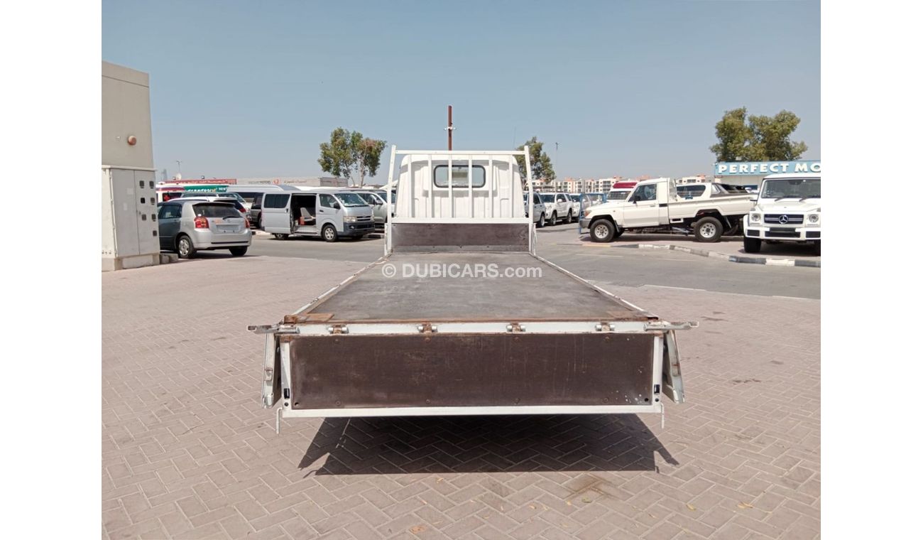 Mitsubishi Fuso Canter MITSUBISHI CANTER RIGHT HAND DRIVE (PM1236)