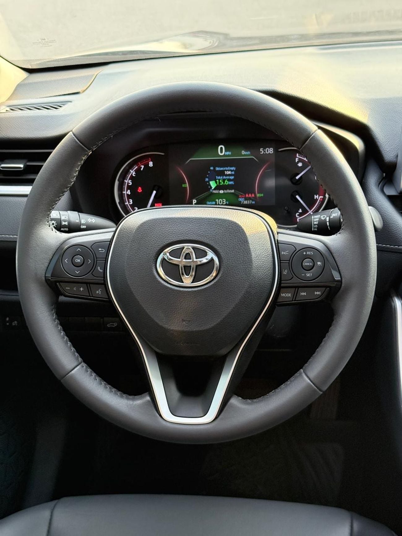 Toyota RAV4 XLE 2023