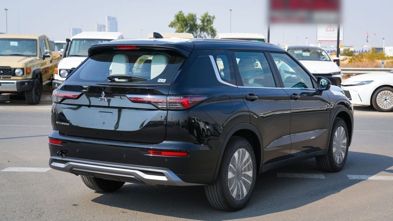Mitsubishi Outlander Brand New 2026 Mitsubishi Outlander GO3+ High Line 2.5L 4-Cylinder SUV – GCC | Export Ready