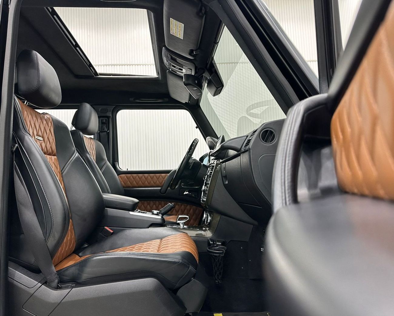 Mercedes-Benz G 63 AMG 2015 Mercedes Benz G63 AMG, Full Service History, Full Options, Excellent Condition, GCC