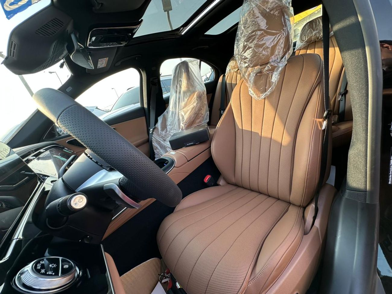 مرسيدس بنز E300 Brand NEW E300 AMG Exclusive in Stock