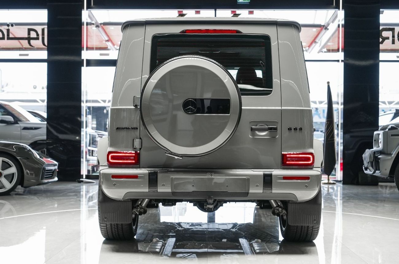 Mercedes-Benz G 63 AMG (GCC) Double Night Package / Full Carbon Fiber / + 10% For local Registration
