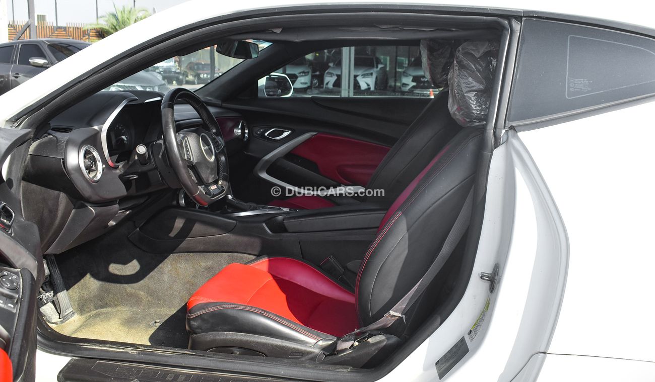 شيفروليه كامارو RS