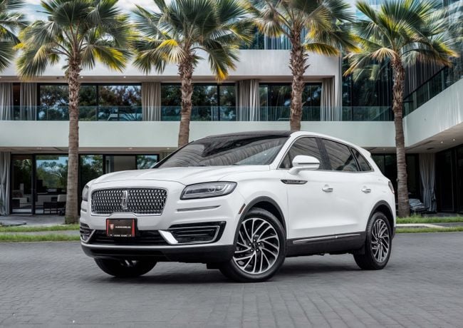 Used 2020 Lincoln Nautilus for sale in UAE | Verified Second Hand Lincoln Nautilus Price