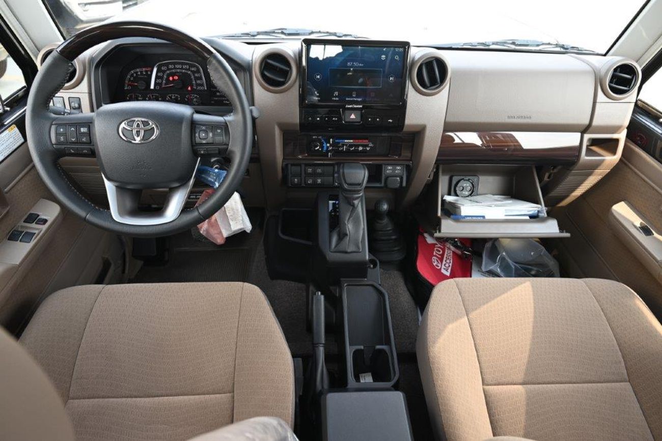 Toyota Land Cruiser 70 71 short wheel base 2.8l diesel automatic transmission