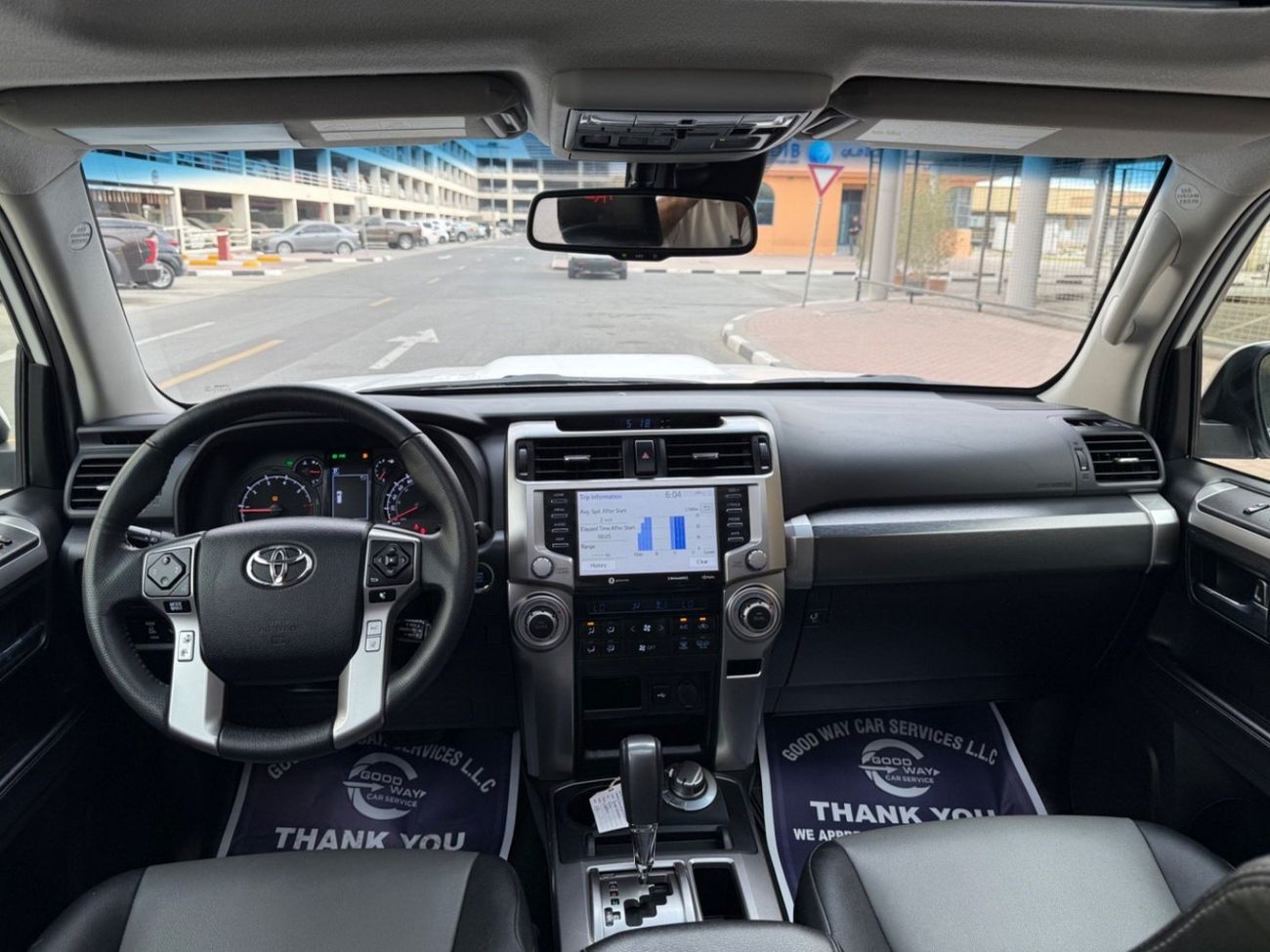 تويوتا Runner4 2022 SR5 TRAIL SPORT 7 SEATS 4x4 CANADA SPEC