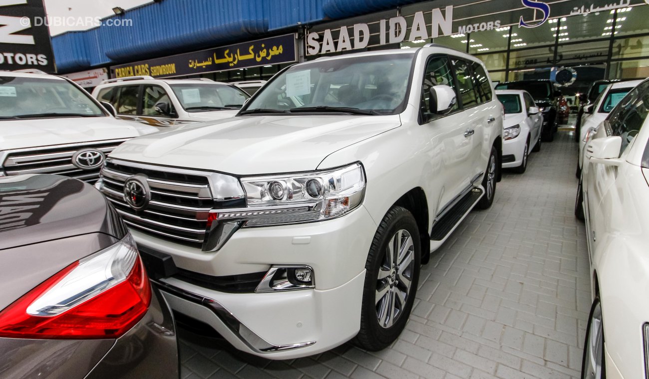 Toyota Land Cruiser VX.R   V8 5.7