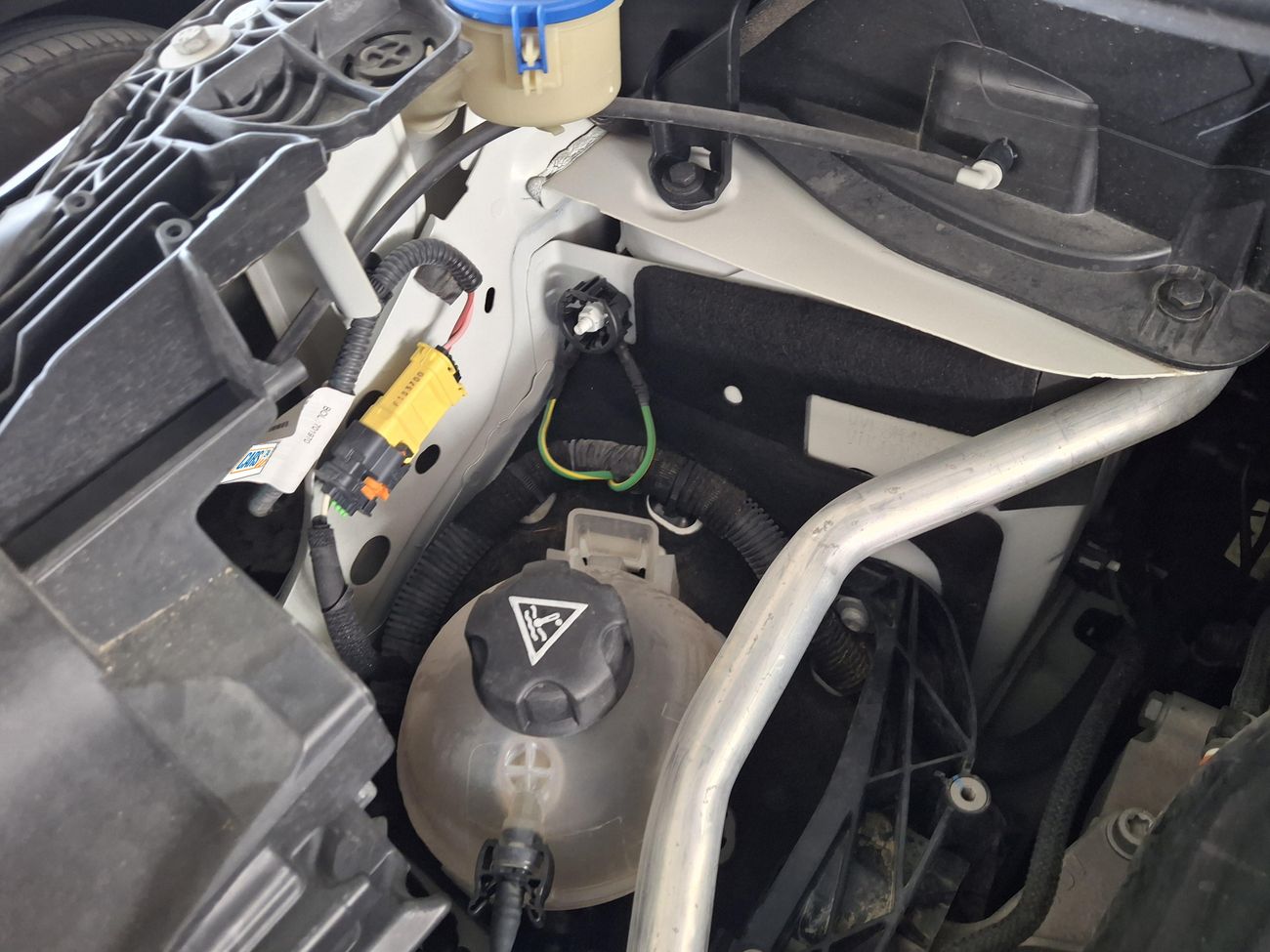 Peugeot 3008 ACTIVE 1.6 | Zero Down Payment | Home Test Drive