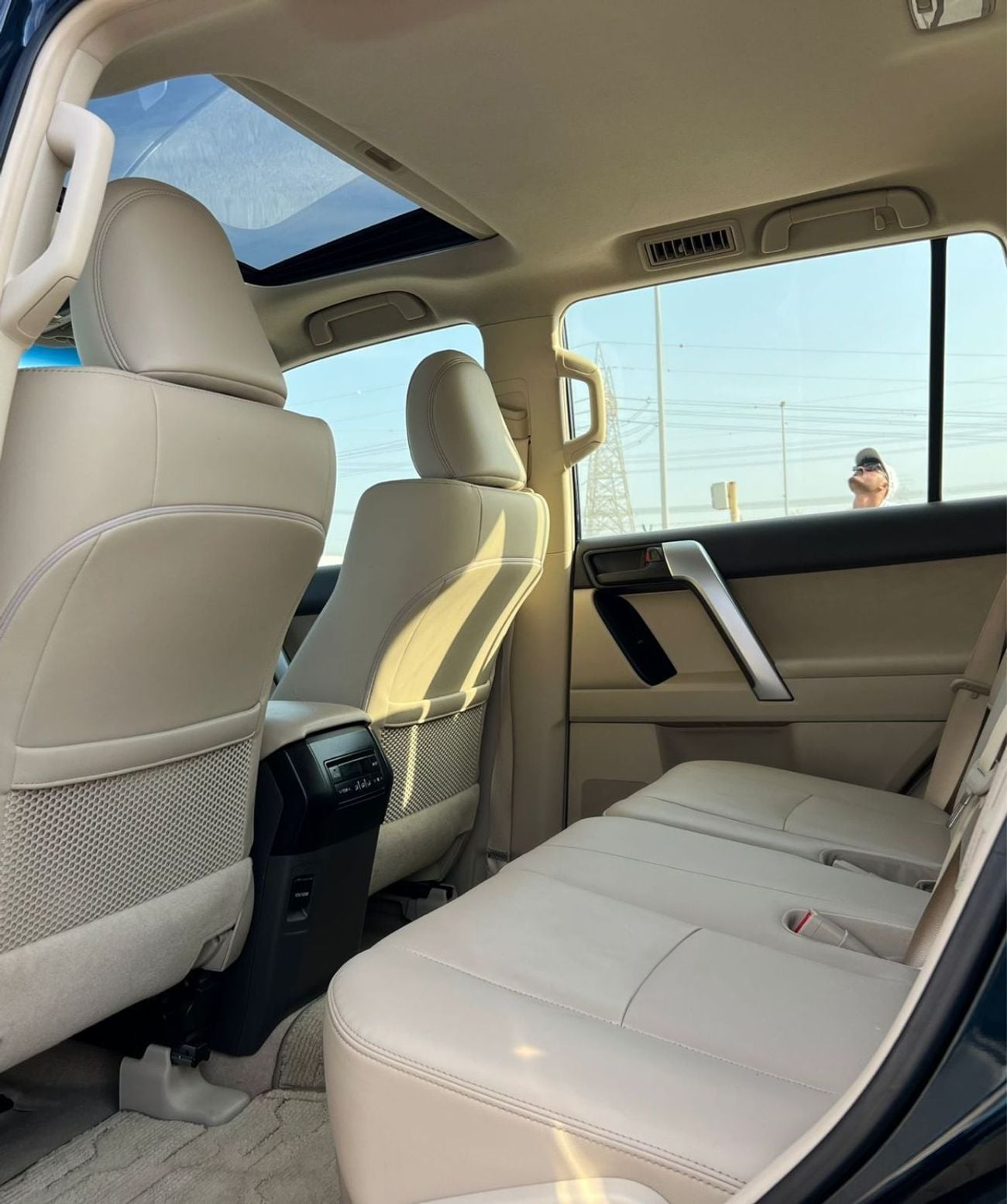 Toyota Prado TX-L 2022 Toyota Prado Full Option 4.0L V6 - AWD 4x4 GCC- Electric Seat - Rear CAM & Sensors - Cool B