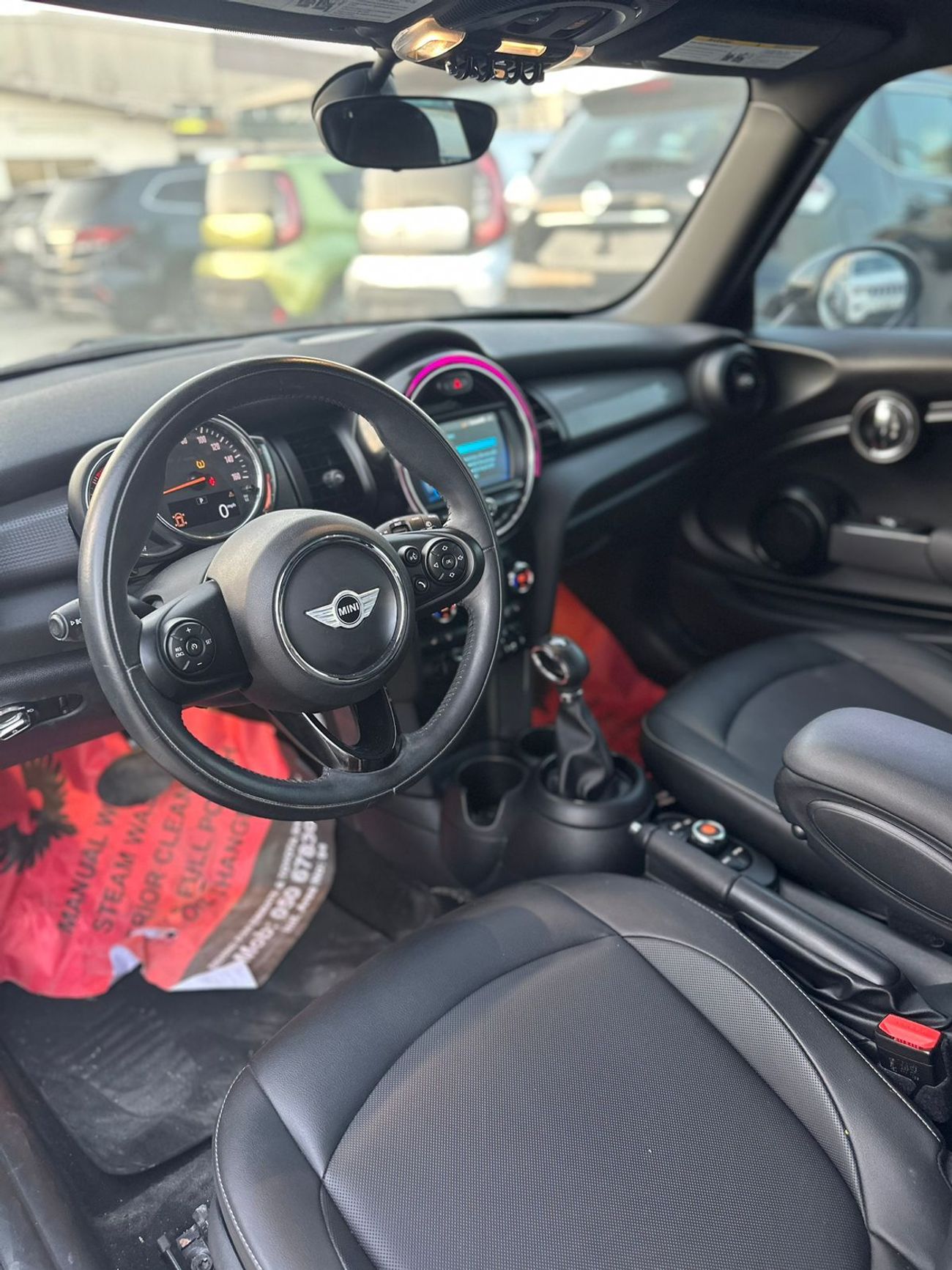 Mini Cooper 1.5 L Turbo