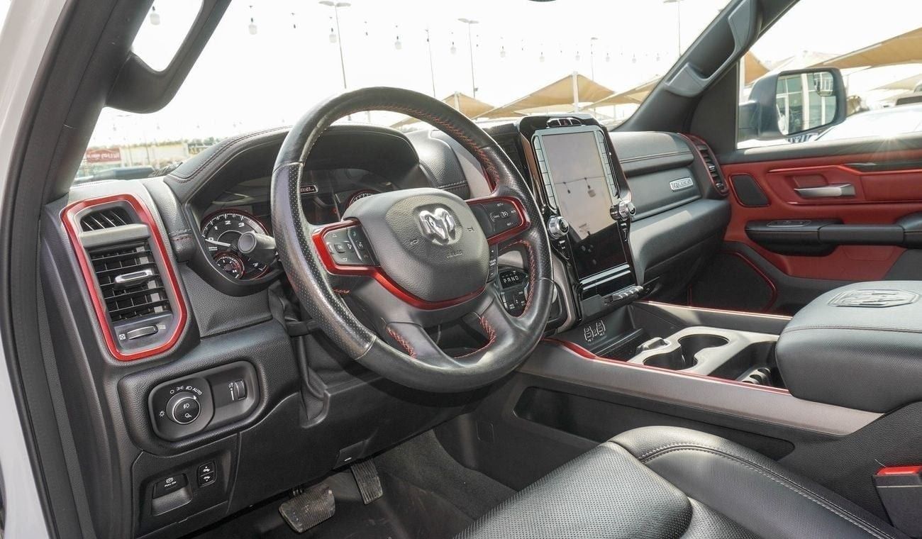 RAM 1500 REBEL 5.7L HEMI