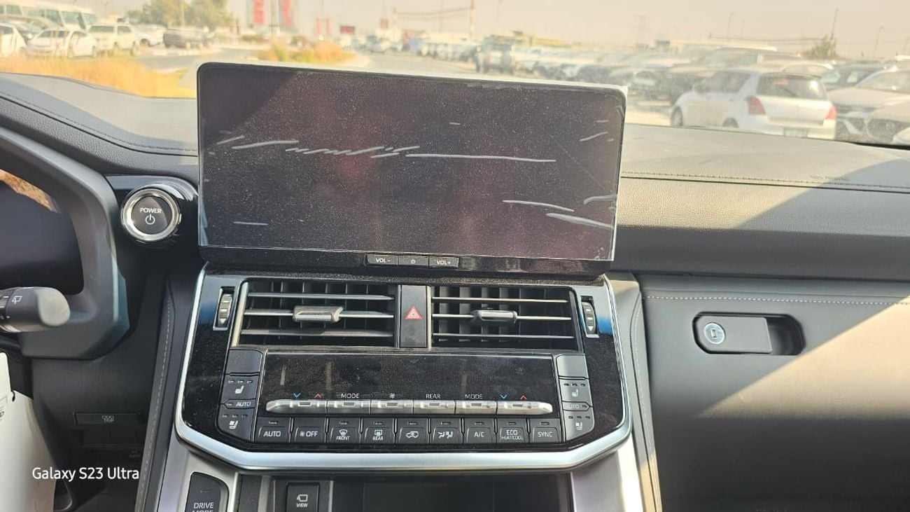 تويوتا لاند كروزر 3.5T VXR Hybrid