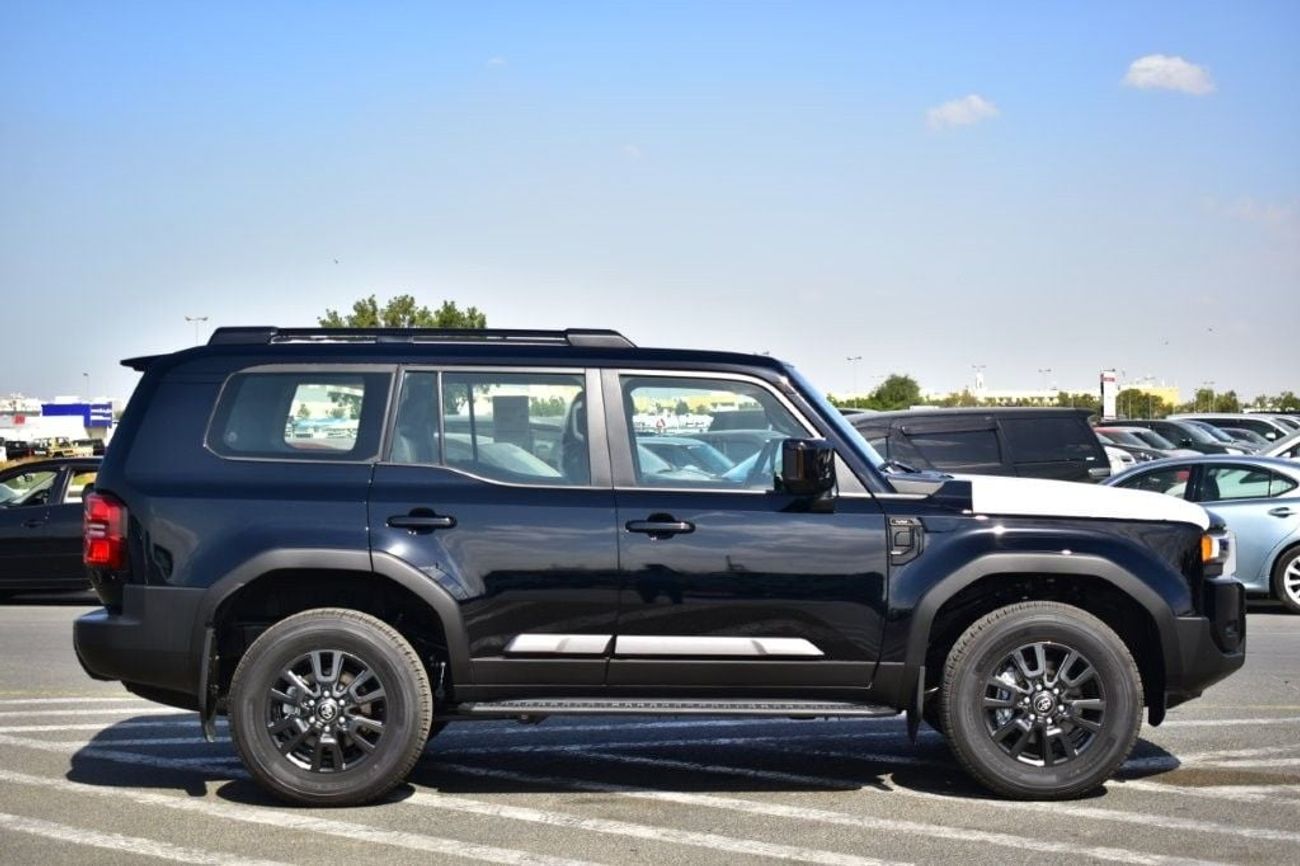 تويوتا برادو TXL-3 2.4L PETROL  4WD 7-SEAT AT