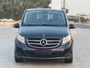 مرسيدس بنز V 250 موديل 2019 خليجي حاله ممتازه من الداخل والخارج صبغ الوكاله مالك واحد من الوكاله