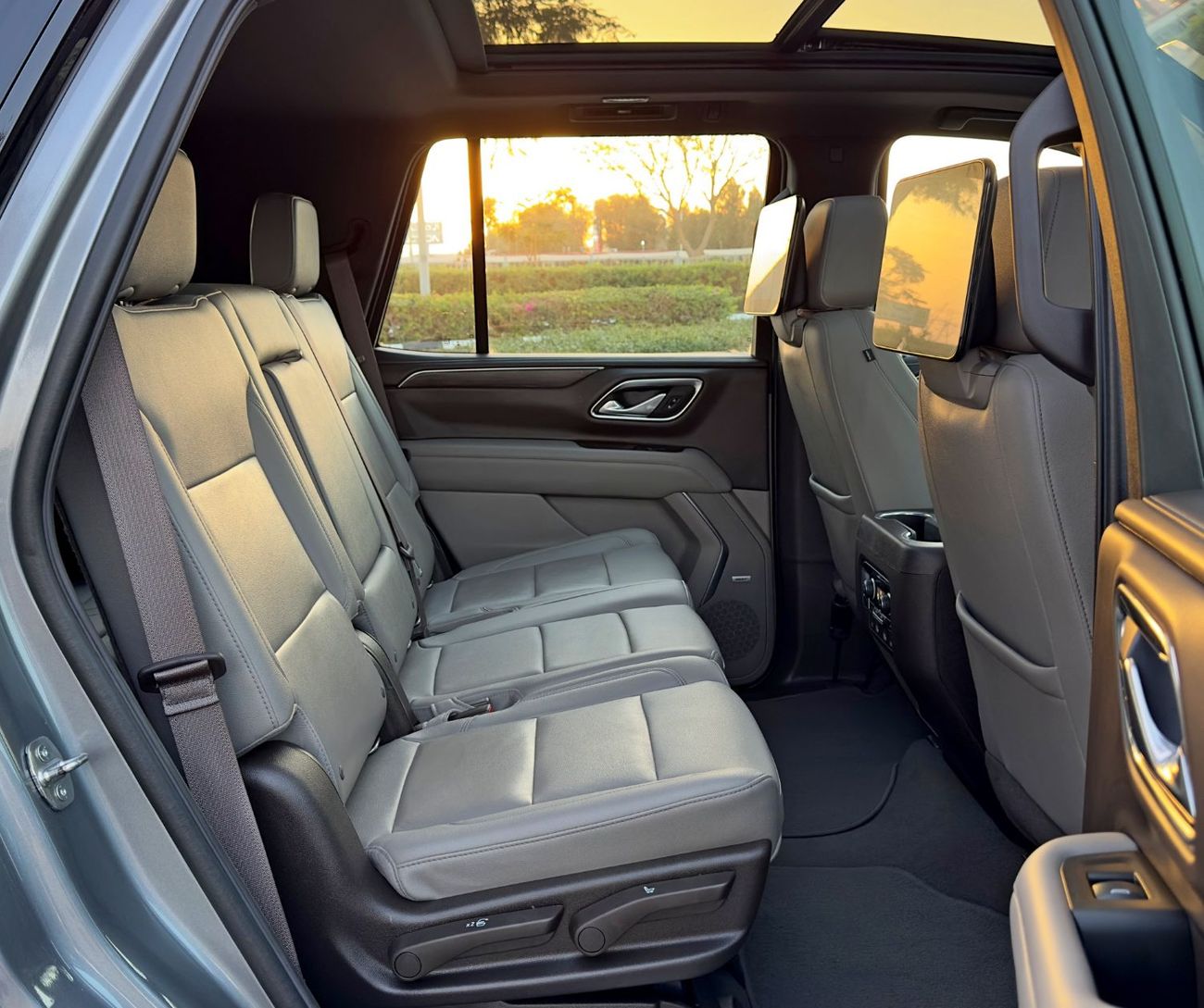 شيفروليه تاهو 2022 Chevrolet Tahoe Z71 6.2l V8, GCC Specifications1700