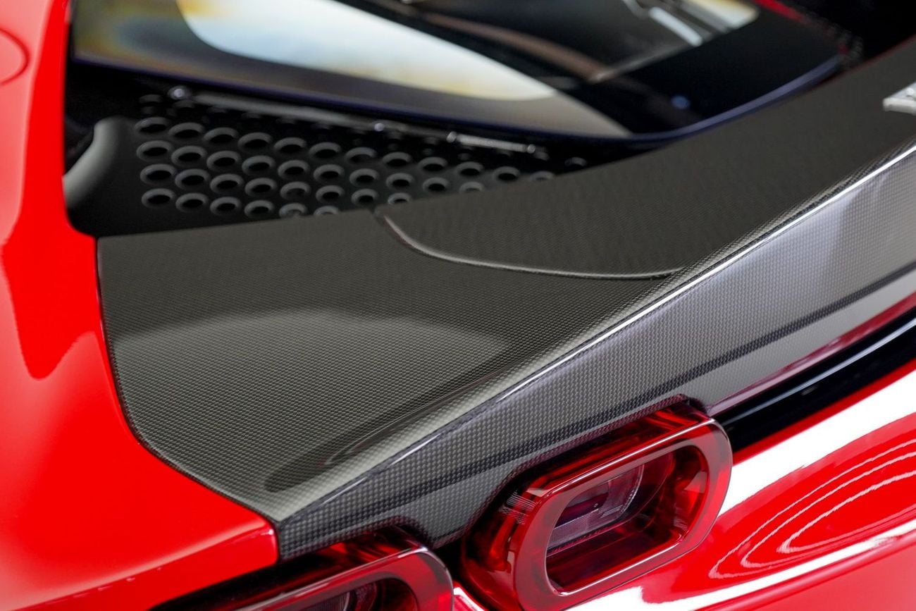 فيراري SF90 ستراديل ASSETTO FIORANO