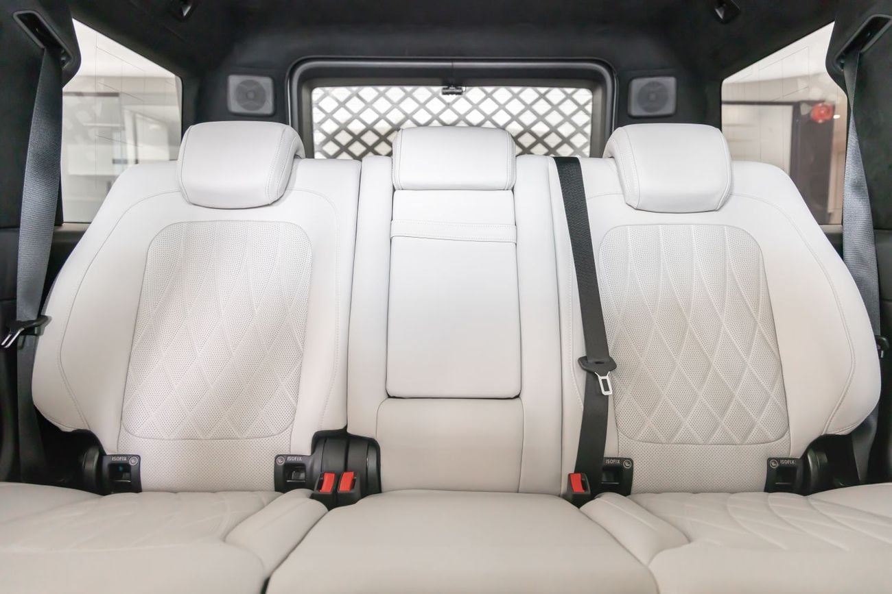 Mercedes Benz G63 AMG STD Mercedes-Benz G63 AMG | Fully loaded | Original Matte White | Japanese Specs