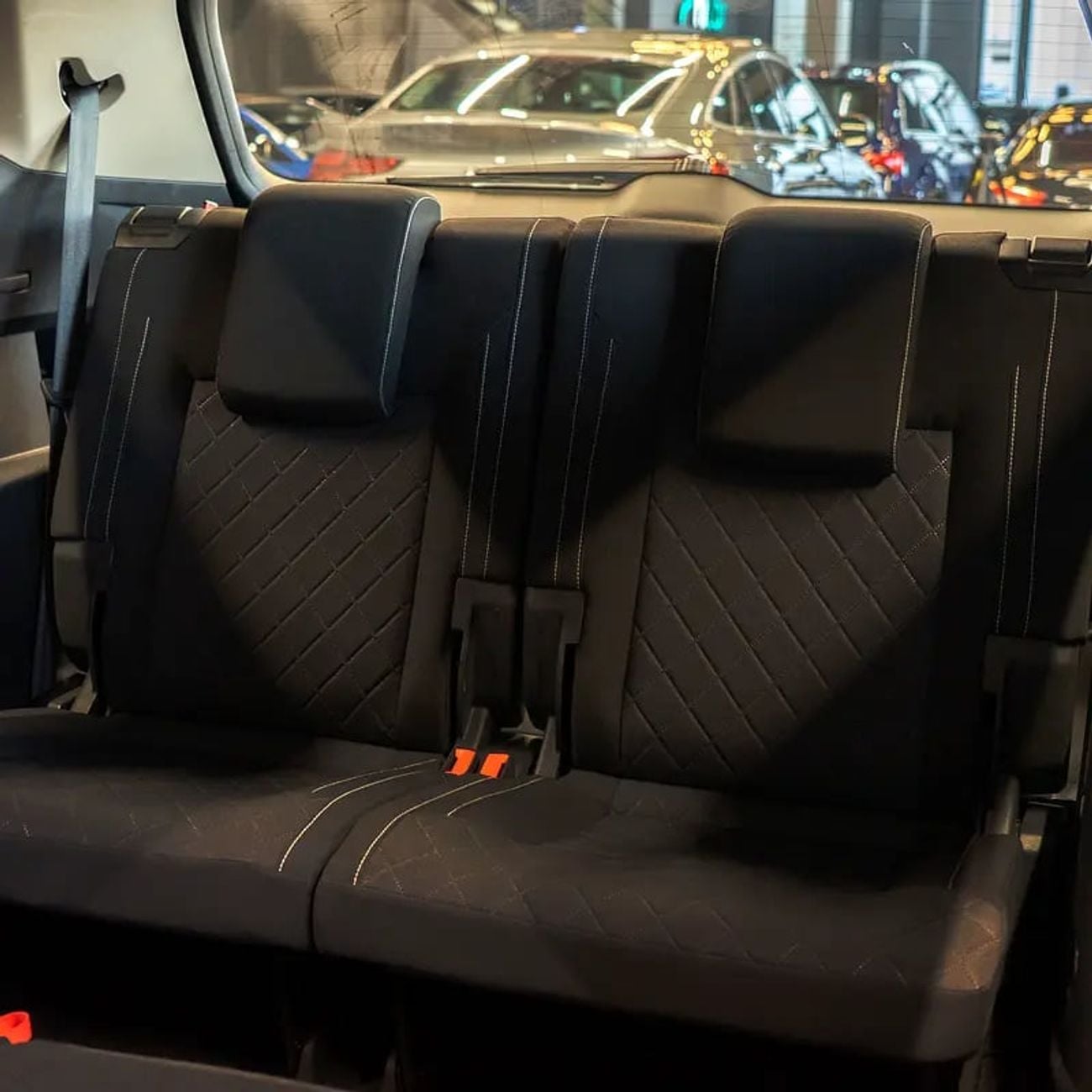 فولكس واجن تيرامونت Trendline 2.0L 1,532 p.m • 0% Downpayment • • 1 Year Warranty