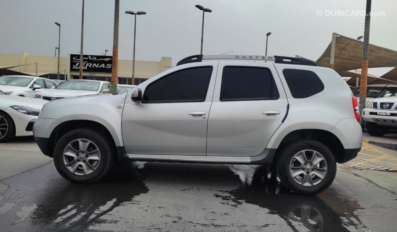 Renault Duster LE