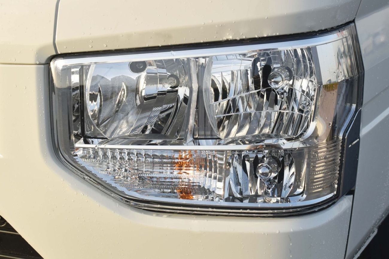 تويوتا كوستر 2.7L MANAUAL PETROL 20 SEATS SHORT WHEEL BASE